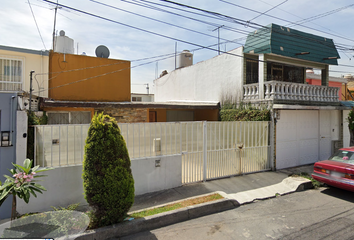 Casa en  Hacienda De La Condesa 33, Prados Del Rosario, Ciudad De México, Cdmx, México