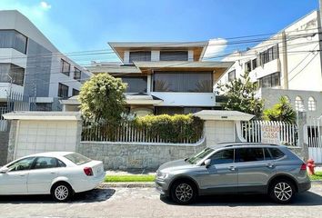 Casa en  El Condado, Quito