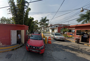 Casa en  P.º Del Pozo, Las Fincas, 62565 Jiutepec, Mor., México