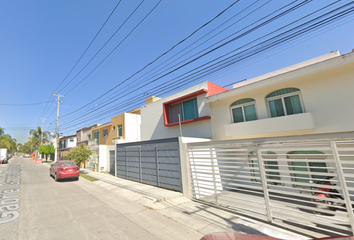 Casa en fraccionamiento en  Gabriel García Márquez 440, Jardines De Vallarta, Zapopan, Jalisco, México