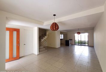 Casa en fraccionamiento en  Calle Paseo De Las Pitahayas, Zibata, Zona El Encanto, Zibata, Condominio Ceiba, El Marqués, Querétaro, 76269, Mex