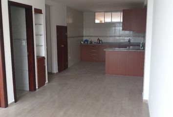 Departamento en  Sur De Quito, Quito