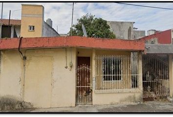 Casa en  Sur 6 113, Adolfo Ruiz Cortines, Veracruz, México