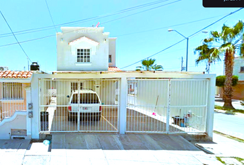 Casa en  Calle Montes De Toledo 16302, Villas Del Rey, Mazatlán, Sinaloa, México