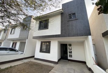 Casa en fraccionamiento en  Circuito Brillante 107, Villa Diamante, Torreón, Coahuila De Zaragoza, México