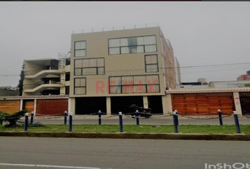 Local comercial en  Av. Ballestas 419, Chorrillos, Perú
