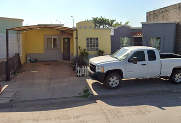 Casa en  Boulevard Zacatecas 1640, Jardines Del Bosque, Los Mochis, Sinaloa, México