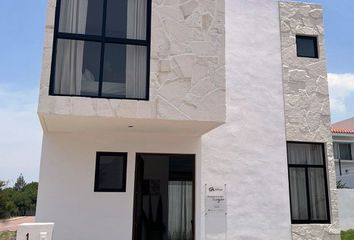 Casa en condominio en  Ciudad Maderas, Anillo Vial Iii Oriente, Ciudad Maderas, Querétaro, México