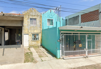 Casa en  Villa Hermosa, Villas De San Clemente, Álamo, Veracruz, México
