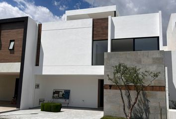 Casa en fraccionamiento en  Parque Coahuila, Lomas De Angelópolis, Tlaxcalancingo, Puebla, México