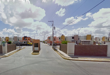 Casa en fraccionamiento en  Privada Punta Arenas, Hacienda Las Fuentes Ìii, Hacienda Las Fuentes Sector Iii, Reynosa, Tamaulipas, México