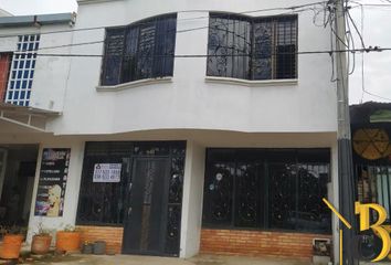 Casa en  Calle 30 & Carrera 12, Yopal, Casanare, Colombia