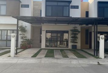 Casa en fraccionamiento en  Vilanova Habitat Residencial, Palma Del Rey, Jarretaderas, Nayarit, México