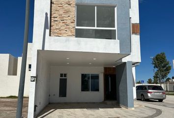Casa en condominio en  Calz. Paraiso 302, 20908 Aguascalientes, Ags., México