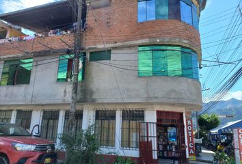 Casa en  Av. Juan Santos Atahualpa, San Ramón, Perú
