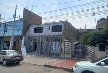 Departamento en  Avenida Chimpu Ocllo 154, Carabayllo, Perú