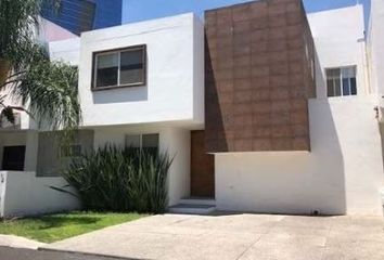 Casa en  Boulevard Centro Sur 3000, Centro Sur, Santiago De Querétaro, Querétaro, México