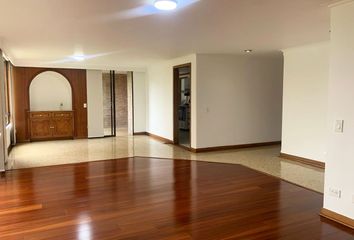 Apartment for rent in Poblado, Medellín