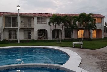Casa en fraccionamiento en  Geovillas Los Pinos, Veracruz, México