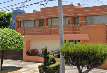 Casa en  Circuito Juristas, Ciudad Satélite, Naucalpan De Juárez, Estado De México, México