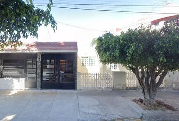 Casa en  Calle Marruecos, Miguel Hidalgo, Guadalajara, Jalisco, México