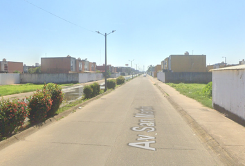 Casa en fraccionamiento en  Circuito San Miguel, Santa Fe, Villa San Martín, Veracruz, México