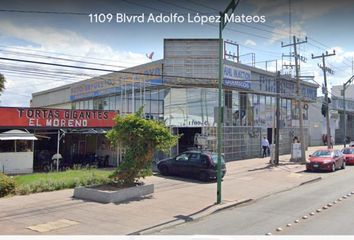 Local comercial en  Boulevard Adolfo López Mateos, Jardines De Celaya 1ra Secc, 38080 Celaya, Guanajuato, México