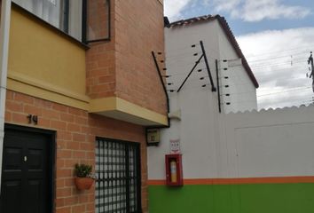 Casa en  Conjunto San Sebastian, Carrera 2b, Funza, Cundinamarca, Colombia