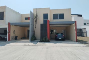 Casa en fraccionamiento en  Boulevard Riviera Veracruzana, Lomas Del Sol, Veracruz, México