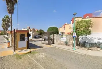 Casa en  Paseo De Cadereyta 23, Paseos De San Isidro, San Juan Del Río, Querétaro, México