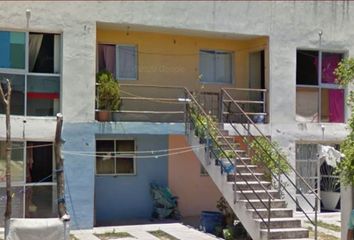 Departamento en  Blvrd Ave Del Paraíso, Jardines Del Sol, 63737 Fraccionamiento Santa Fe, Nayarit, México