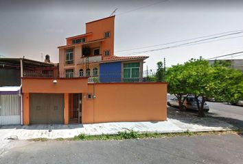 Casa en  Calle 606-a, San Juan De Aragón Iv Sección, Ciudad De México, Cdmx, México