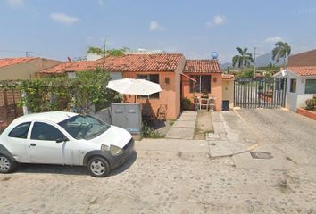 Casa en  Av. Fresnos 16, Villas Universidad, Puerto Vallarta, Jalisco, México