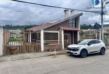 Casa en  Huaynacápac, Cuenca