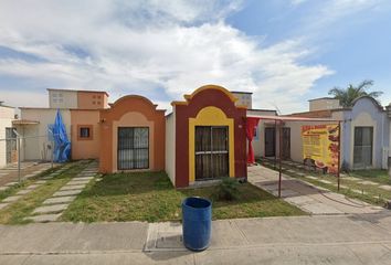 Casa en  Santa Cruz Del Valle, Tlajomulco De Zúñiga