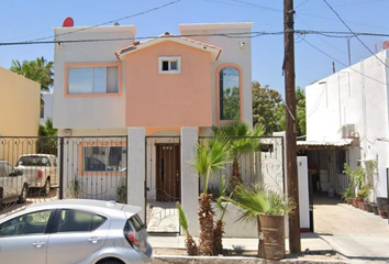 Casa en  Calle Miraflores No. 230, Bella Vista, La Paz, Baja California Sur, México
