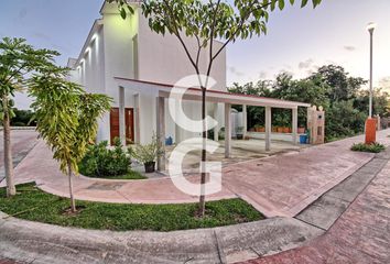 Casa en  Lagos Del Sol, Cancún, Quintana Roo, México