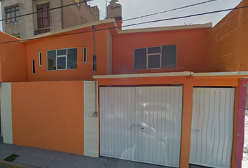 Casa en  Plan De San Luis, Col La Magdalena, 50010 Toluca, Méx., México