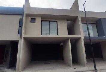 Casa en fraccionamiento en  Peña De Bernal 941, El Refugio, Santiago De Querétaro, Querétaro, México