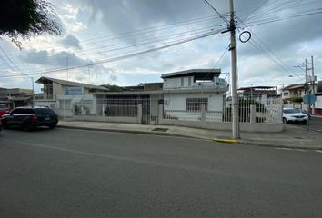 Terreno Comercial en  Iduarte Ramos, Portoviejo, Ecu
