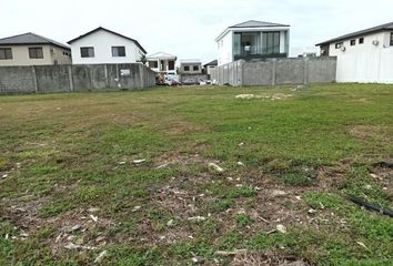 Terreno Comercial en  Ciudad Celeste, Samborondón