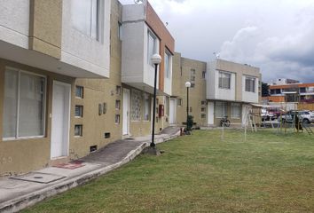 Casa en  Mirasierra, Quito, Ecuador
