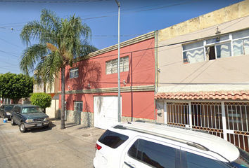 Casa en  Postes Cuates, 44350 Guadalajara, Jalisco, México