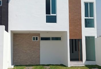 Casa en fraccionamiento en  Oaxtepec, Morelos, México
