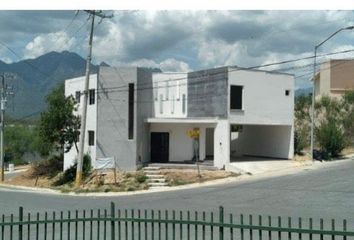 Casa en fraccionamiento en  San Pedro El Álamo, Santiago, Nuevo León