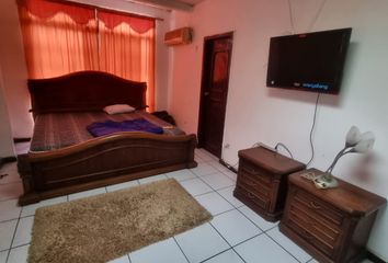 Suite en  Urdesa Central, Guayaquil, Ecuador