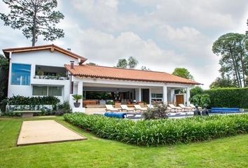 Casa en  Valle De Bravo, Estado De México, México