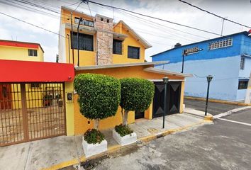 Casa en  El Coyol, Gustavo A. Madero