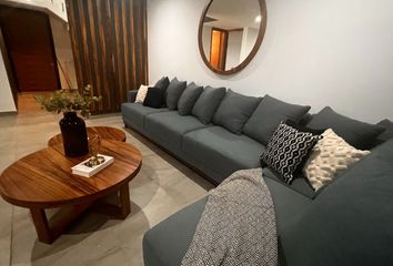 Casa en  El Mayorazgo Residencial, Camino A Capellanía De Loera, Autopista Poniente, León, Guanajuato, México