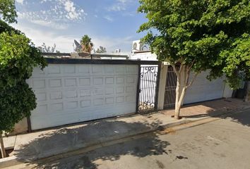 Casa en  De La Zinnia, Villa Florida, Mexicali, Baja California, México